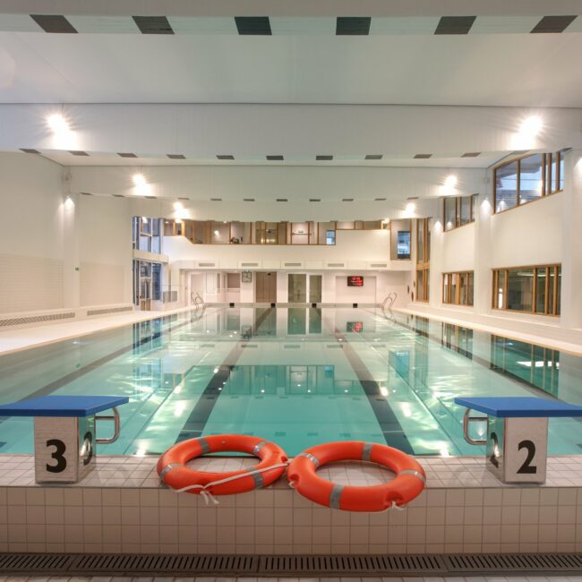 image-contemporaine-reportages-sport-loisirs-piscine-saint-merri-marie-marvingt-paris-04-10
